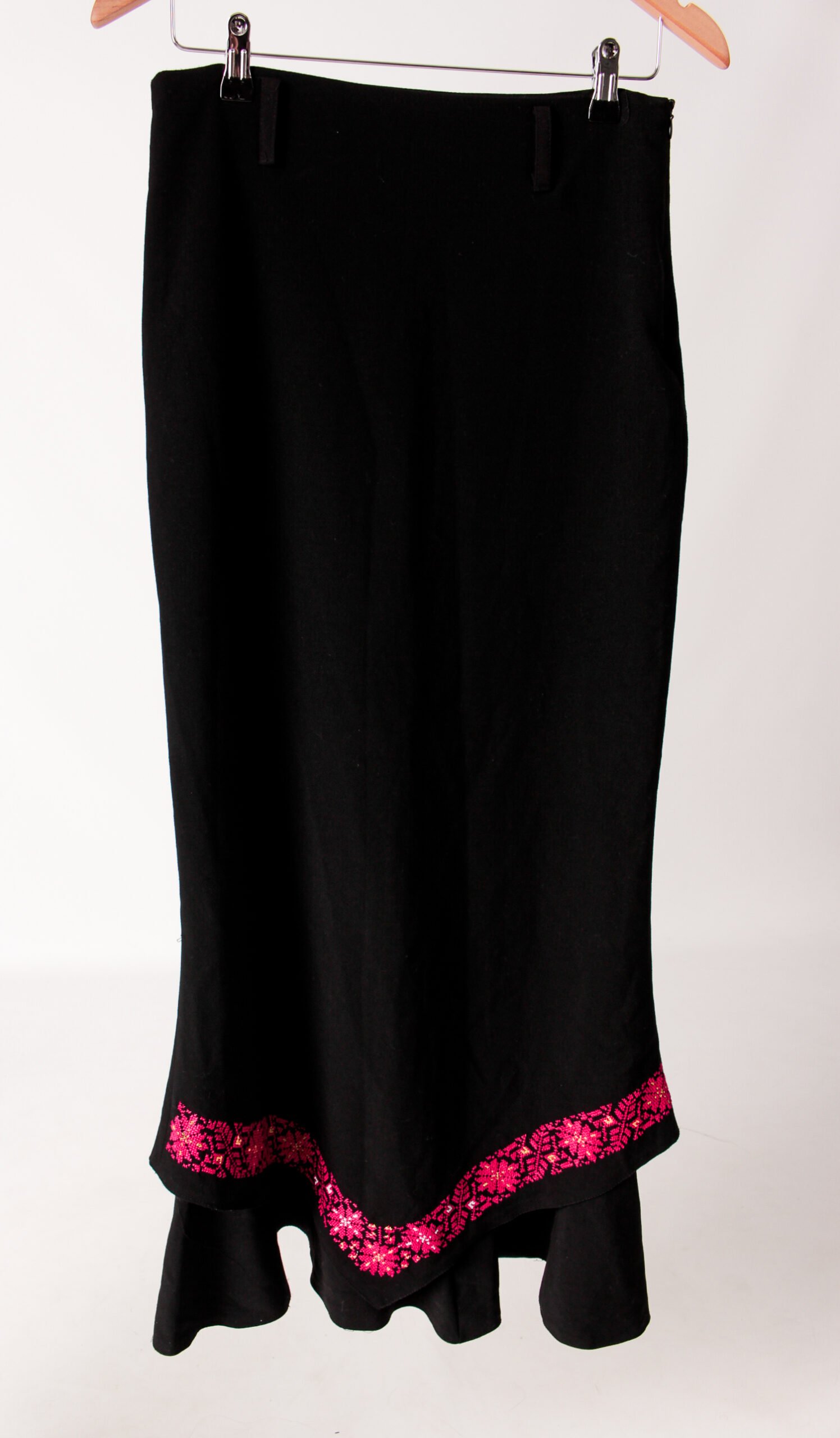 Long Skirt With Red Tatreez Boarder